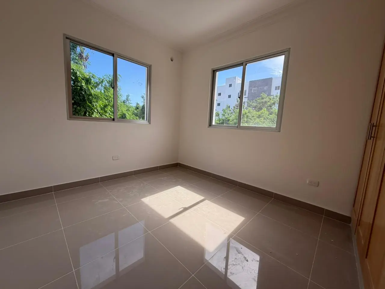 🏡 Proyecto residencial en Jacobo Majluta – Amplios y modernos apartamentos