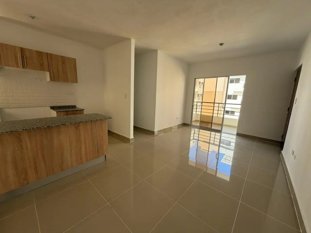 Vive como mereces en la Jacobo Majluta