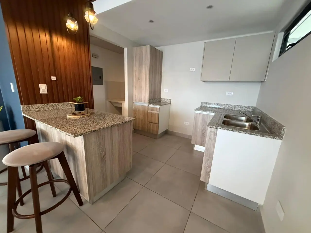 PROYECTO DE APARTAMENTOS EN VENTA