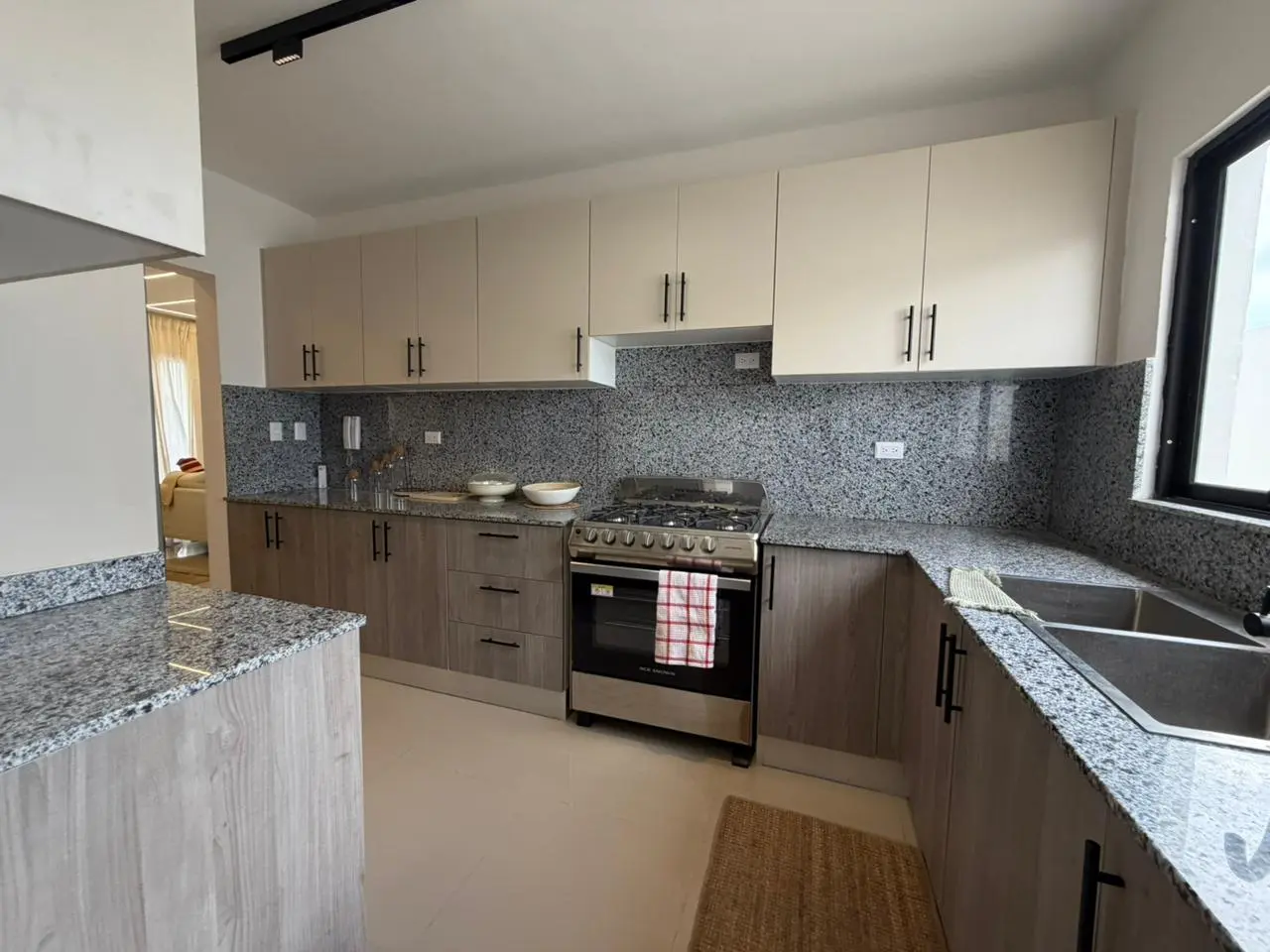 Apartamentos en la Ave. Hípica, Santo Domingo Este ✨