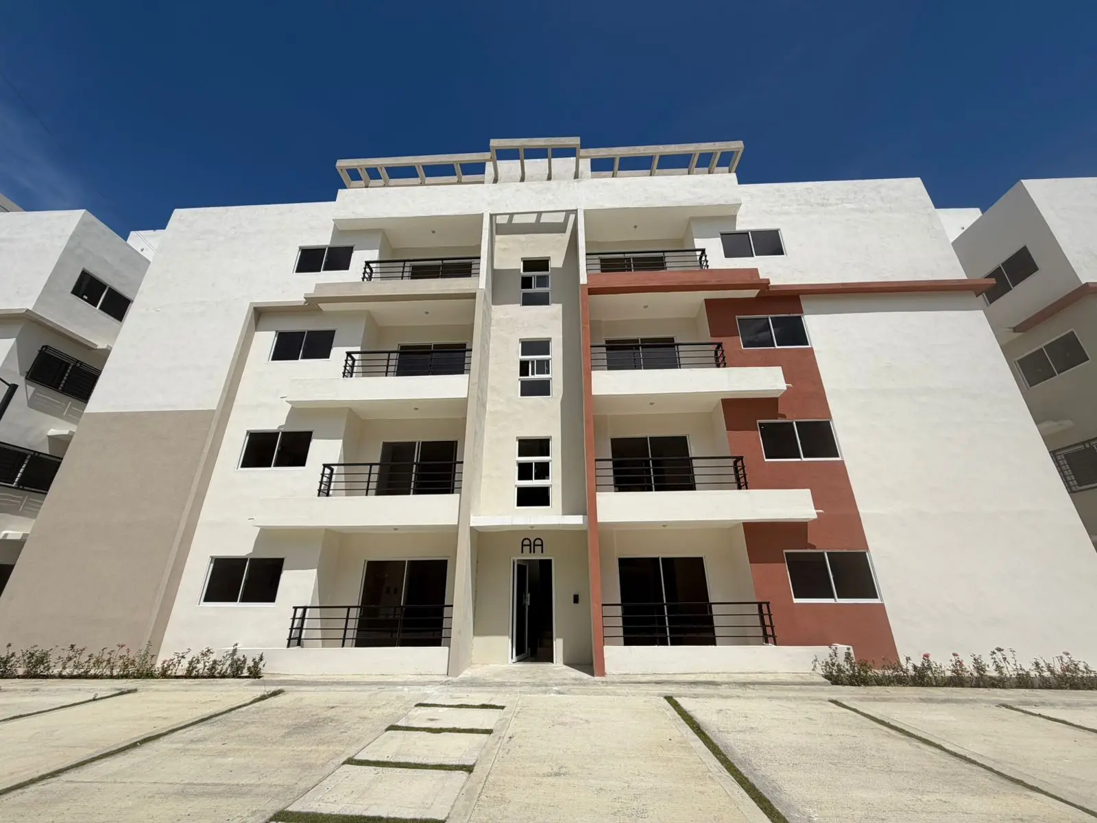 Vive como mereces en la Jacobo Majluta