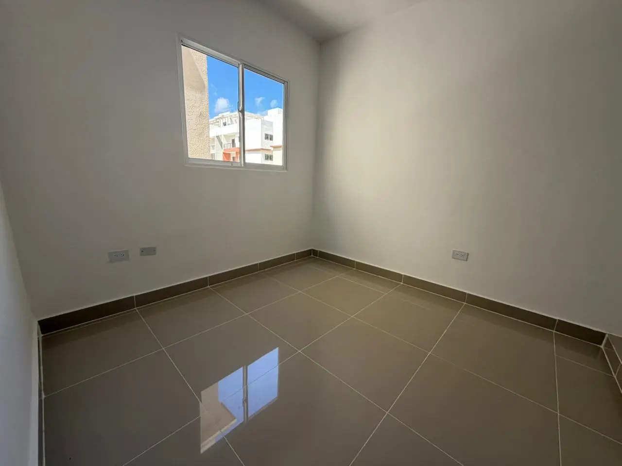 Vive como mereces en la Jacobo Majluta